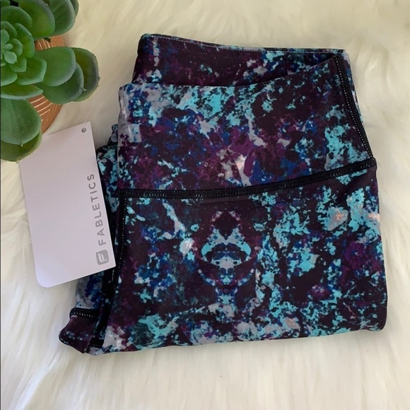 nwt // fabletics alessia capri walking on air - Picture 11 of 11